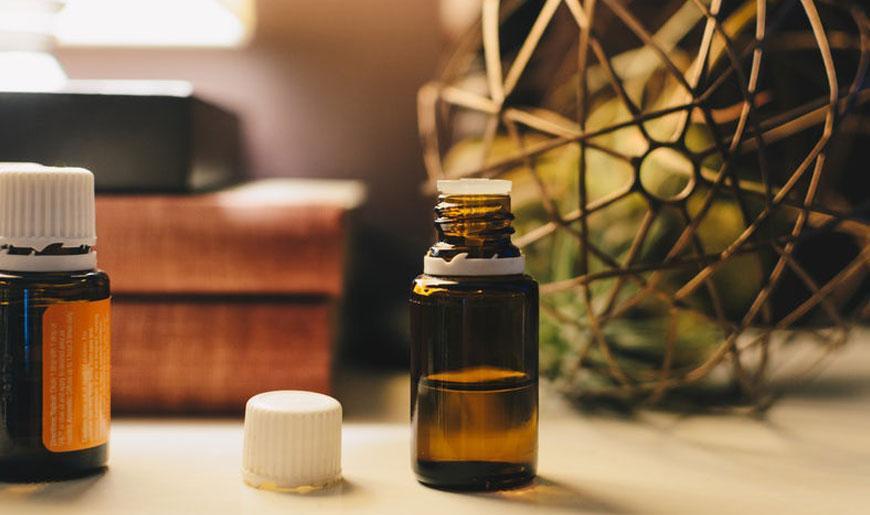 ¿Cómo identificar un aceite esencial bueno?